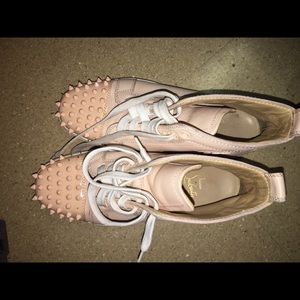 Christian loubs red bottoms